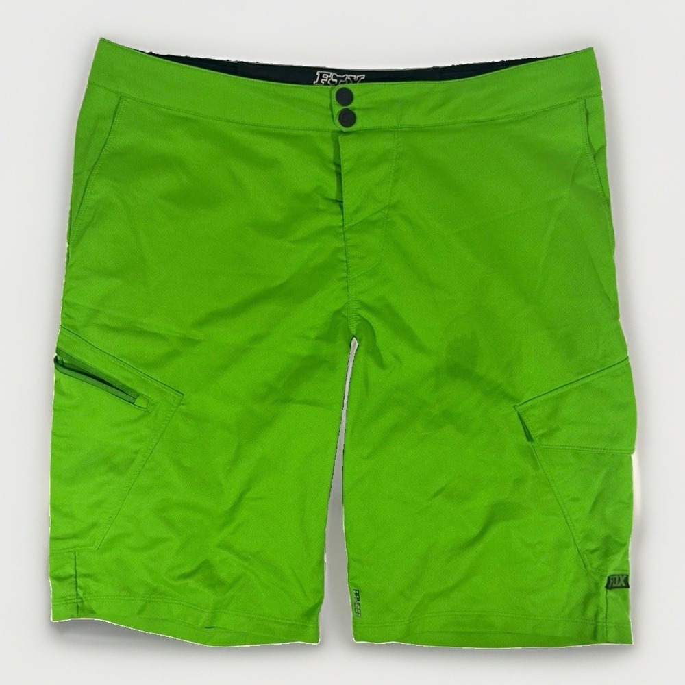 Fox Men's Green Cargo Shorts Poly Spandex Stretch Flat Front 11" Inseam